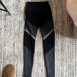 Alo Yoga Leggings